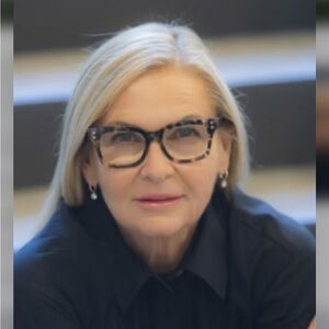 Meet your Posher, Sally